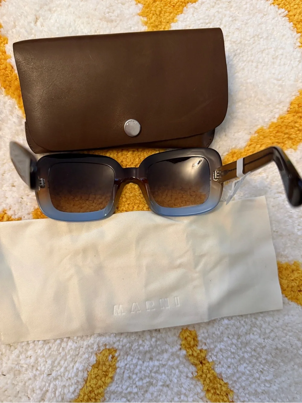 Brand new authentic Marni Sunglasses in Black Made in Italy 🇮🇹
